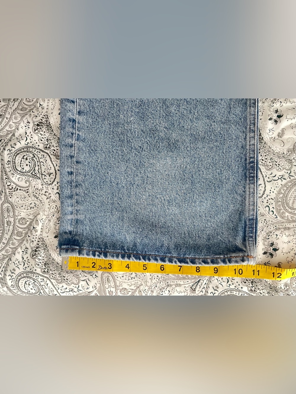 Citizens Of Humanity Light Blue Relaxed Wide-Leg Jeans - Picture 8 of 13